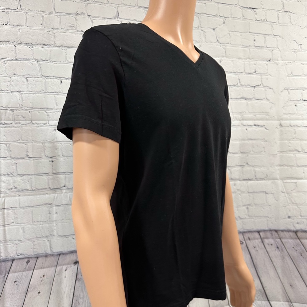 H&M VNeck - Picture 6 of 10